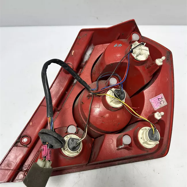 Fanale posteriore sinistro