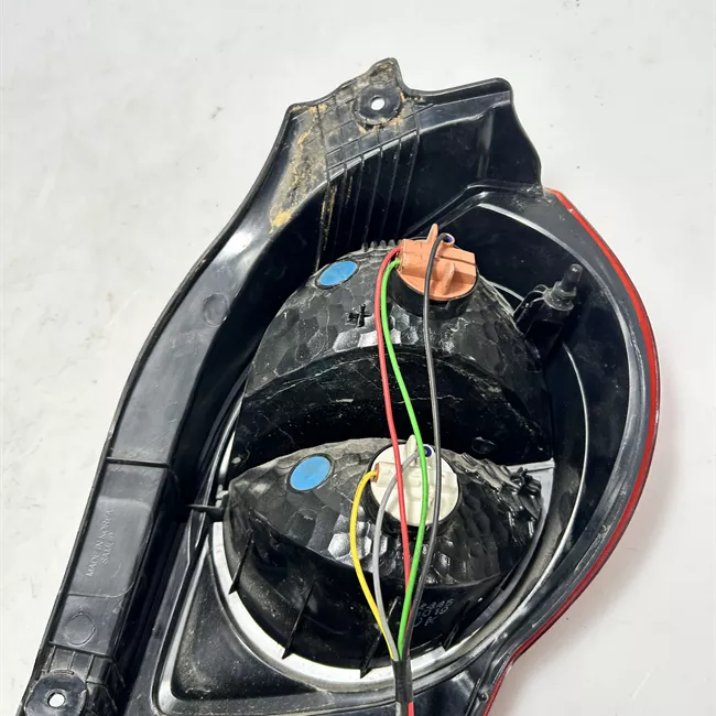 Fanale posteriore sinistro