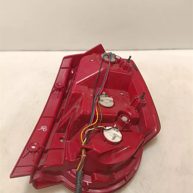 Fanale posteriore sinistro