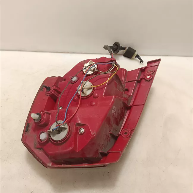 Fanale posteriore sinistro