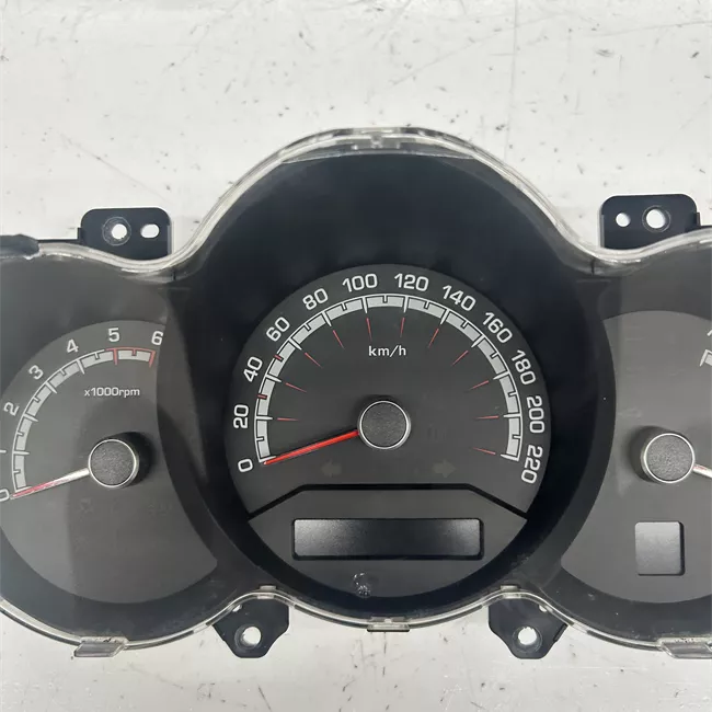 Quadro strumenti completo con pressione pneumatici