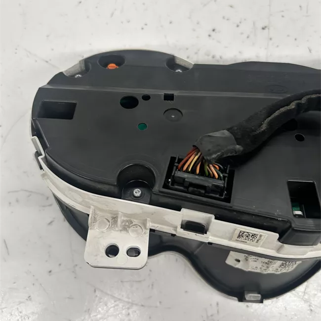 Quadro strumenti completo con pressione pneumatici