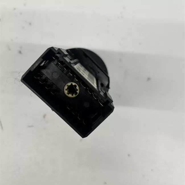 Interruttore blocco comando luci nero