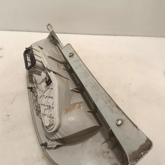 Fanale posteriore destro