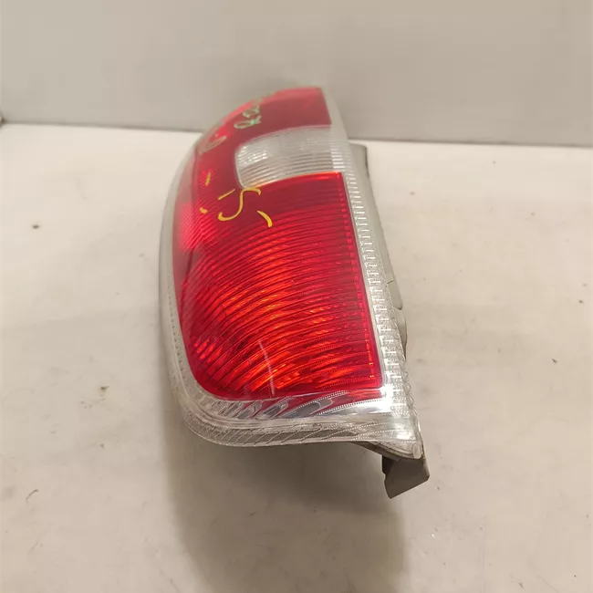 Fanale posteriore destro