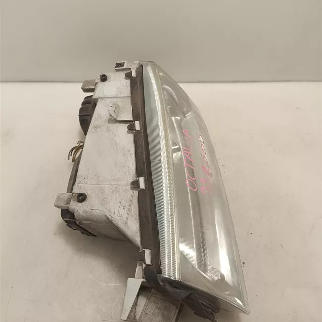 Proiettore sinistro 00>