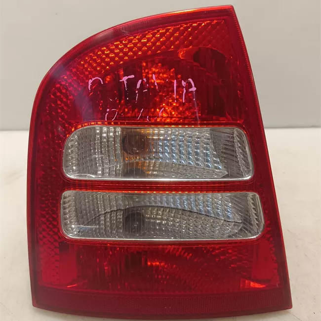 Fanale posteriore sinistro 00>