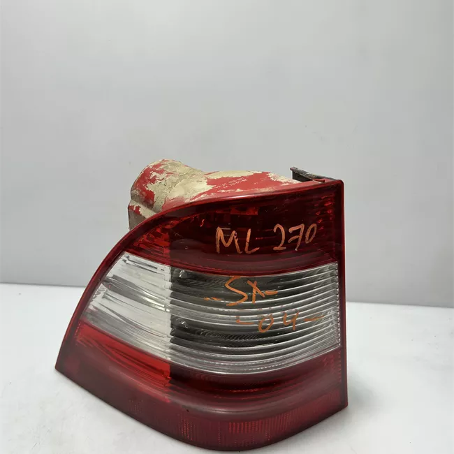 Fanale posteriore sinistro t.A289560>