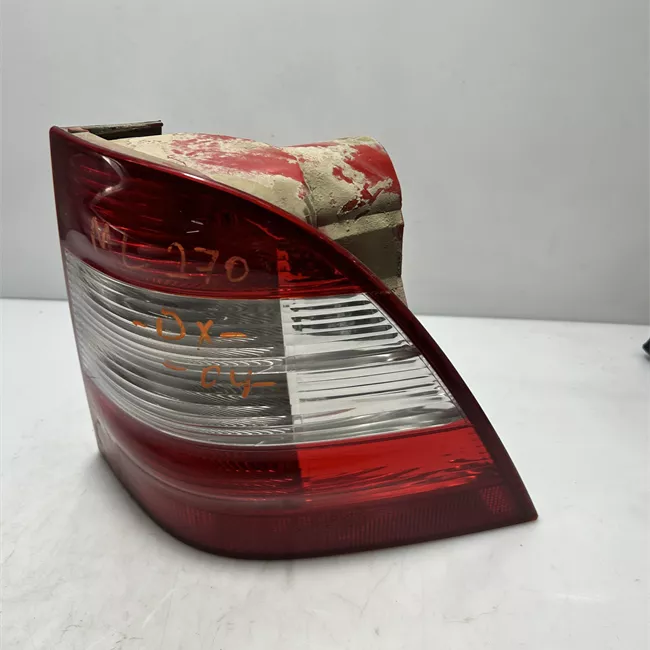 Fanale posteriore destro t.A289560>