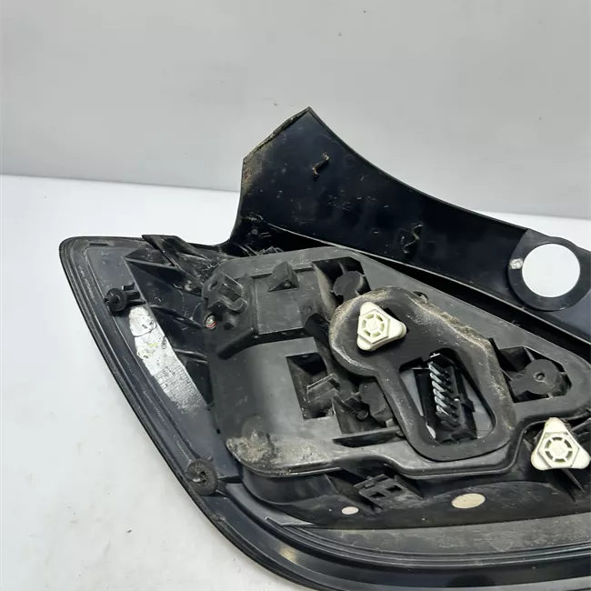 Fanale posteriore destro HELLA