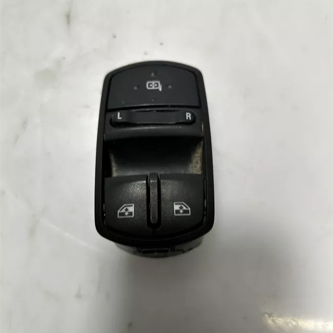 Blocco comandi alzacristalli e retrovisori esterno