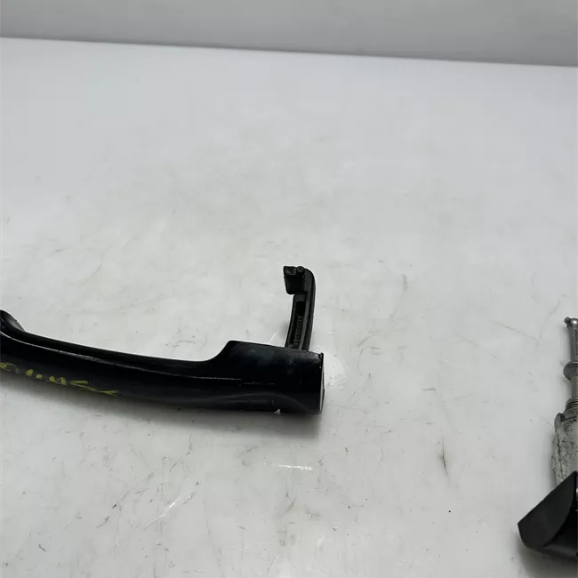 Maniglia porta anteriore sinistra primer