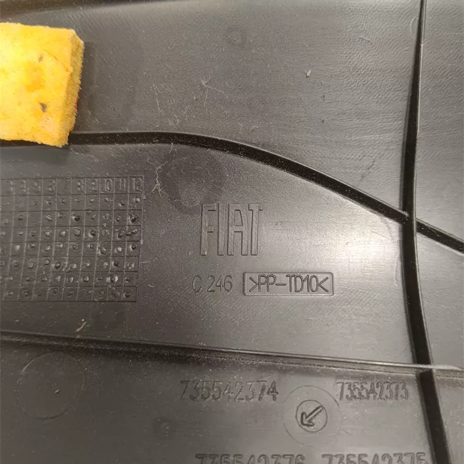 Fanale stop supplementare lunotto oscurato