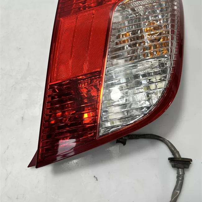 Fanale posteriore destro