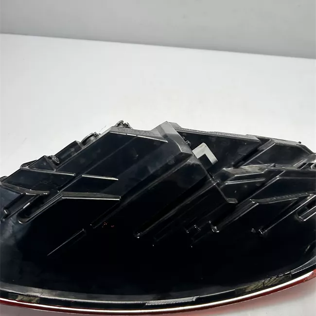 Fanale posteriore sinistro Led 8SK