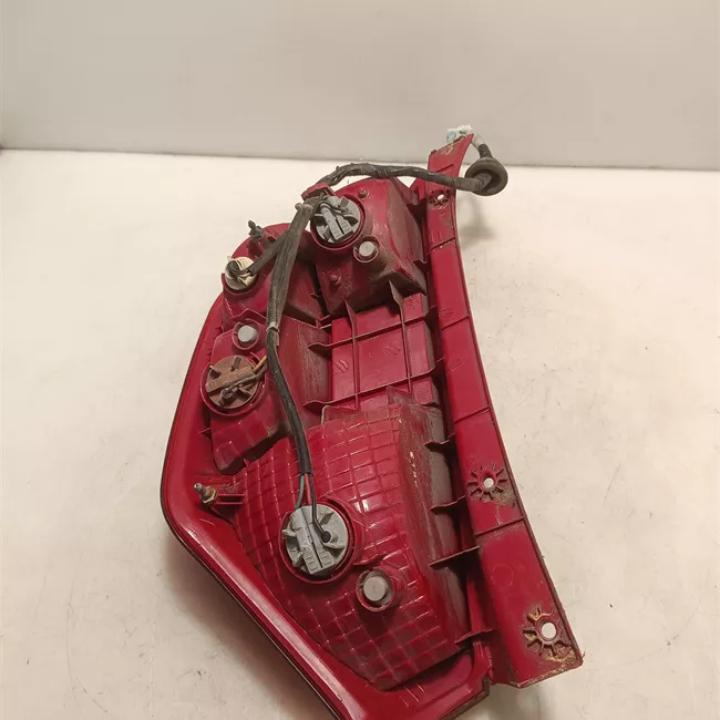 Fanale posteriore sinistro