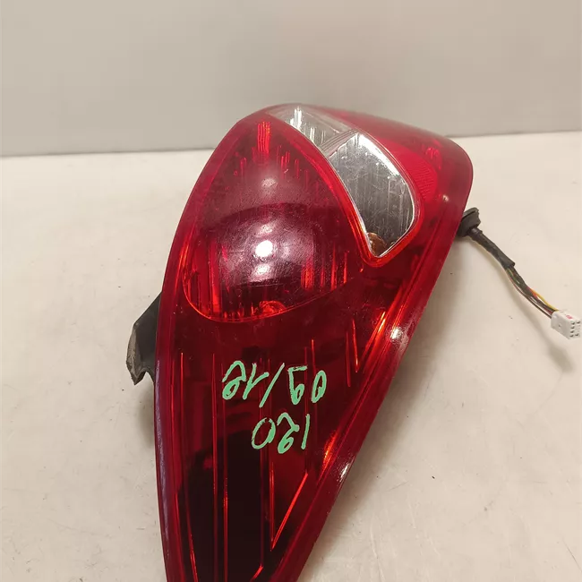 Fanale posteriore sinistro completo