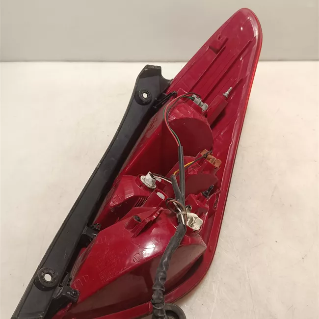 Fanale posteriore sinistro completo