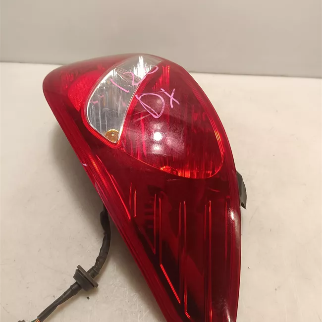 Fanale posteriore destro