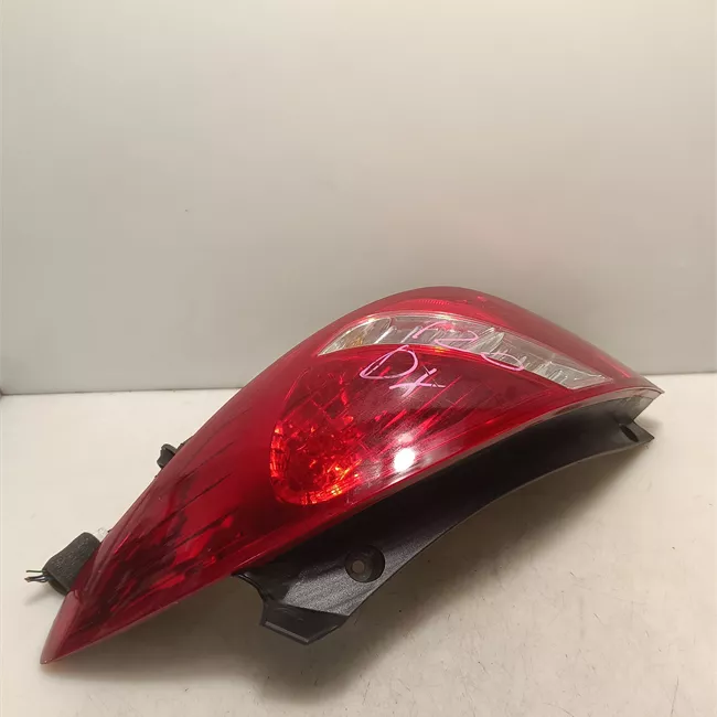 Fanale posteriore destro