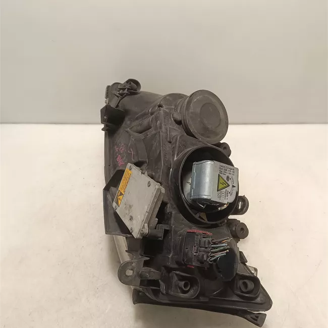 Proiettore sinistro Xeno