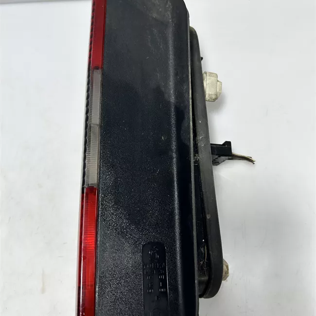 Fanale posteriore sinistro