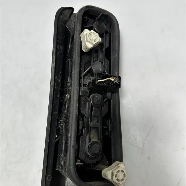 Fanale posteriore sinistro