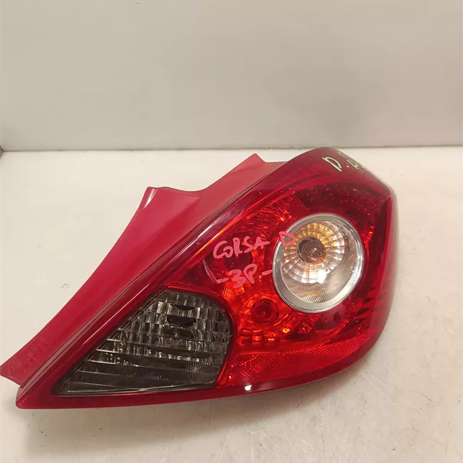 Fanale posteriore destro Trasparente scuro