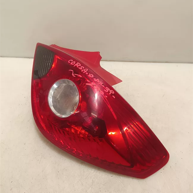 Fanale posteriore destro Trasparente scuro