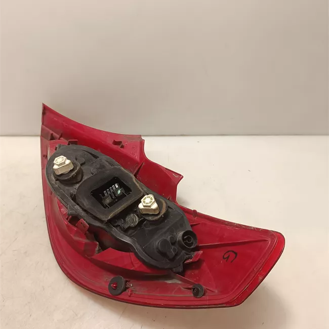 Fanale posteriore sinistro