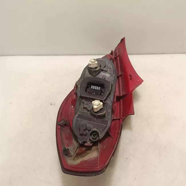 Fanale posteriore sinistro Trasparente scuro