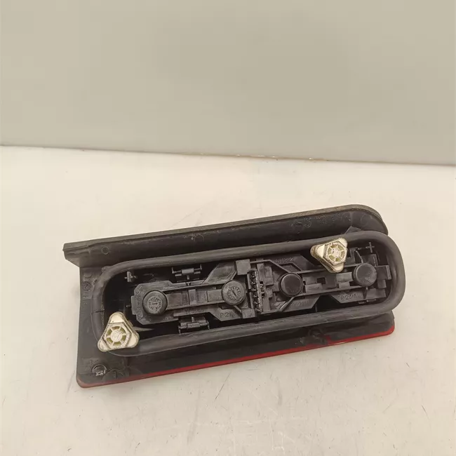 Fanale posteriore sinistro