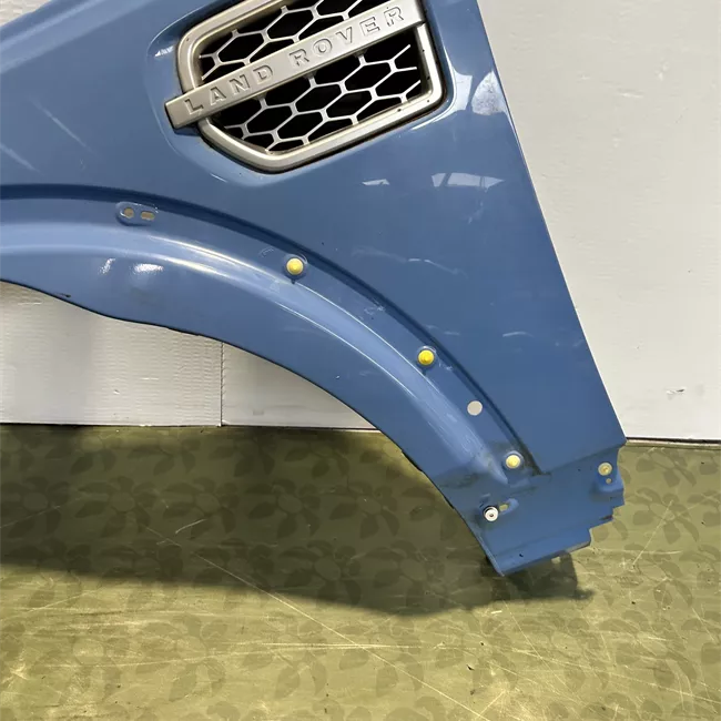 Parafango anteriore sinistro