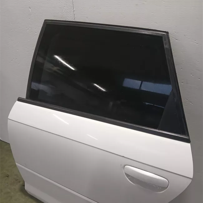 Porta posteriore sinistra