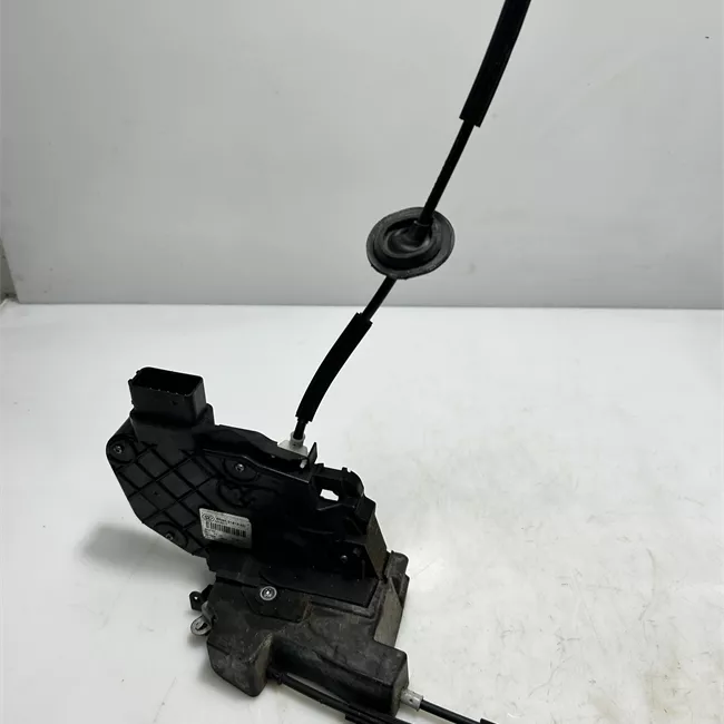 Serratura porta anteriore sinistra