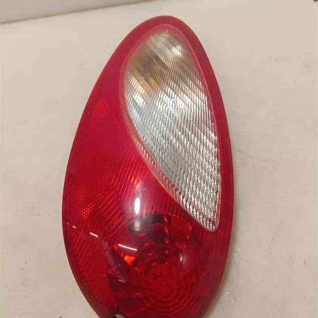 Fanale posteriore sinistro