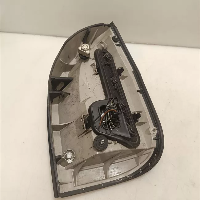 Fanale posteriore sinistro t.32123350>