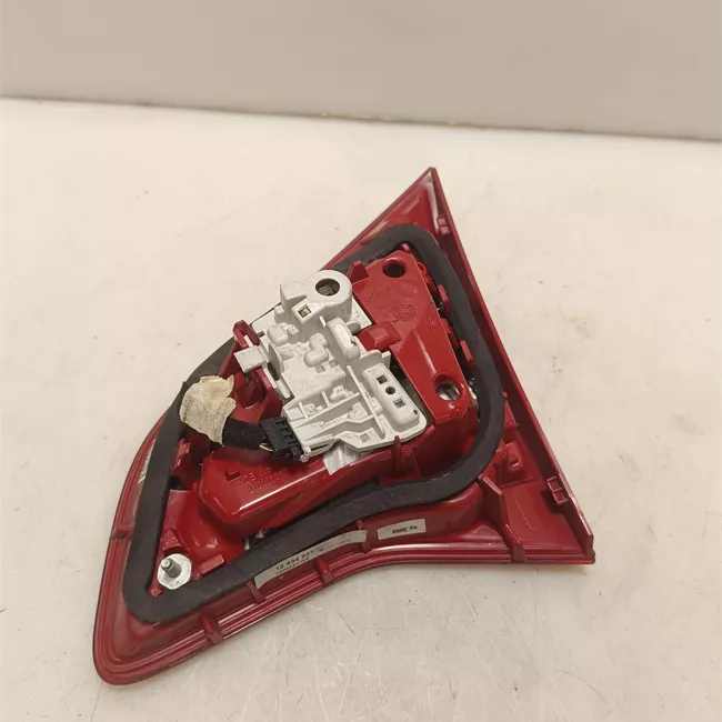 Fanale posteriore parte interno sinistro