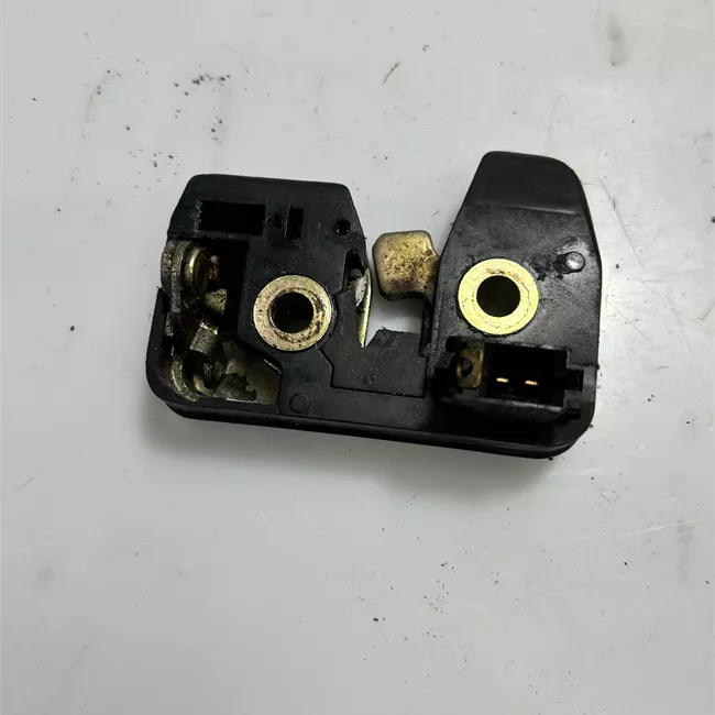 Serratura portello posteriore