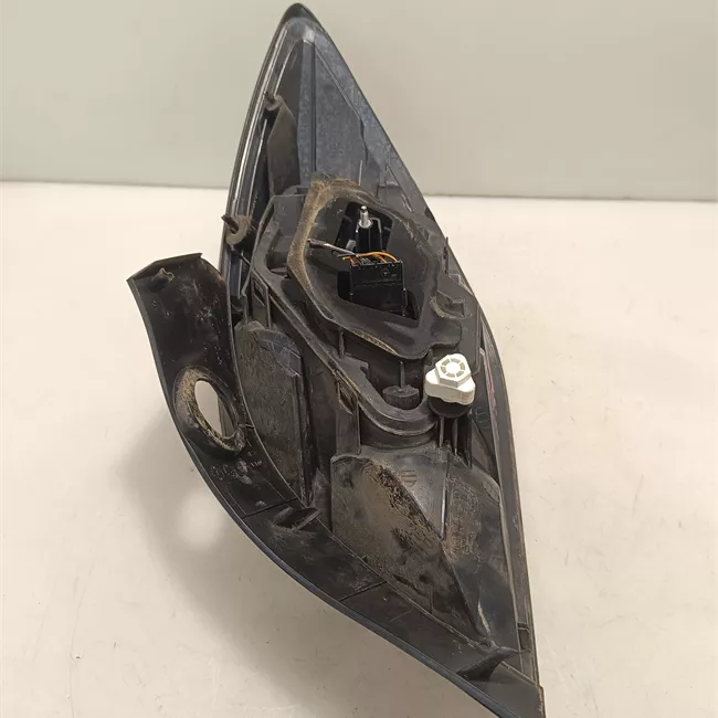 Fanale posteriore sinistro