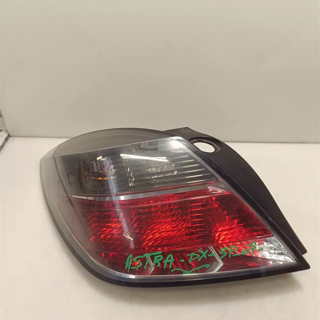 Fanale posteriore sinistro