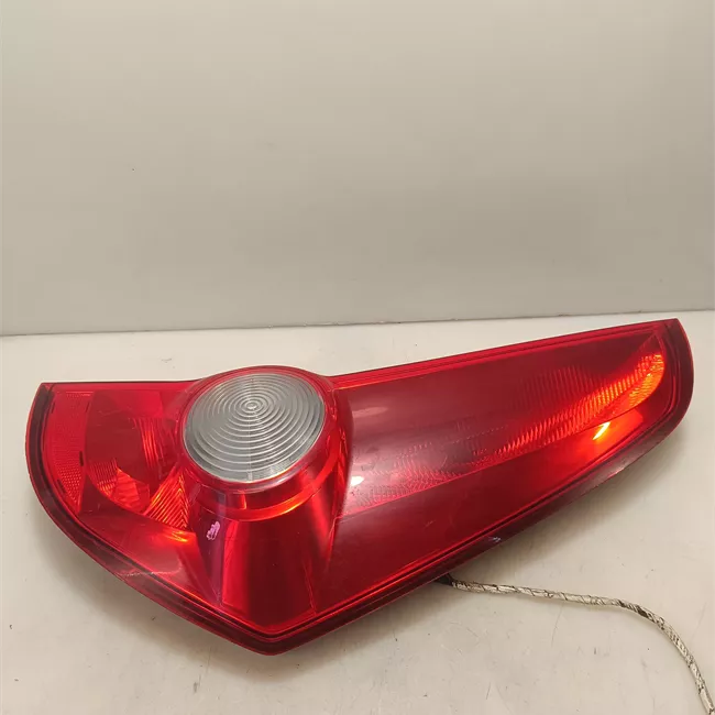 Fanale posteriore destro