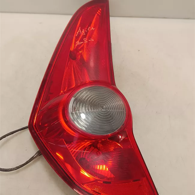 Fanale posteriore sinistro