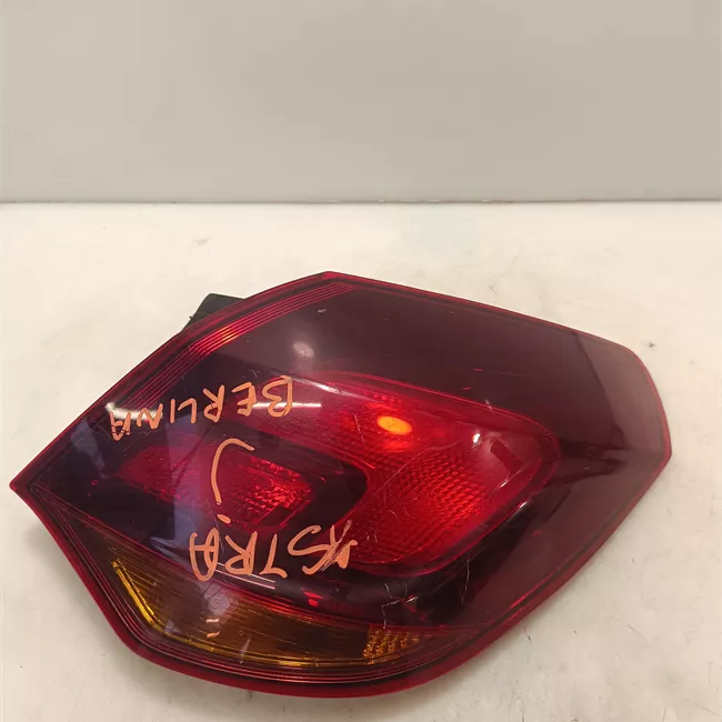 Fanale posteriore parte esterno destro