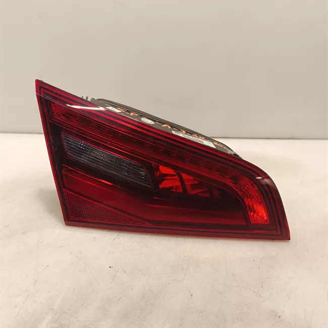 Fanale posteriore parte interno sinistro Led