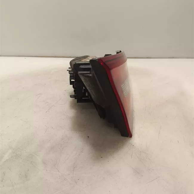 Fanale posteriore parte interno sinistro Led