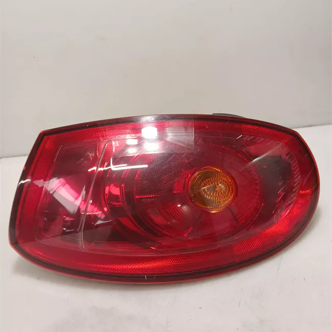 Fanale posteriore sinistro