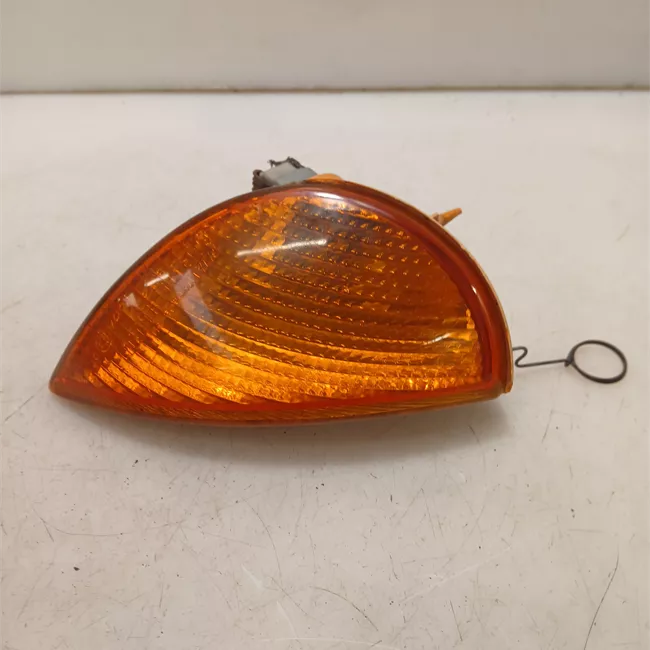 Fanalino direzione anteriore destro