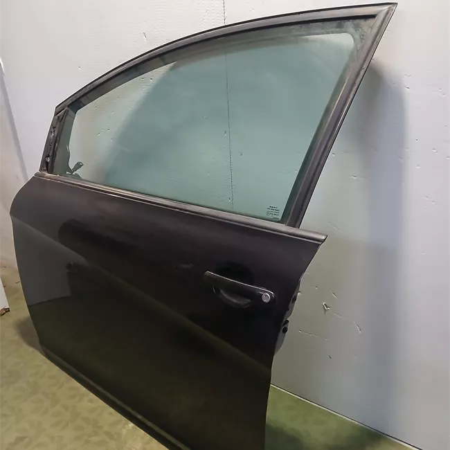 Porta anteriore sinistra