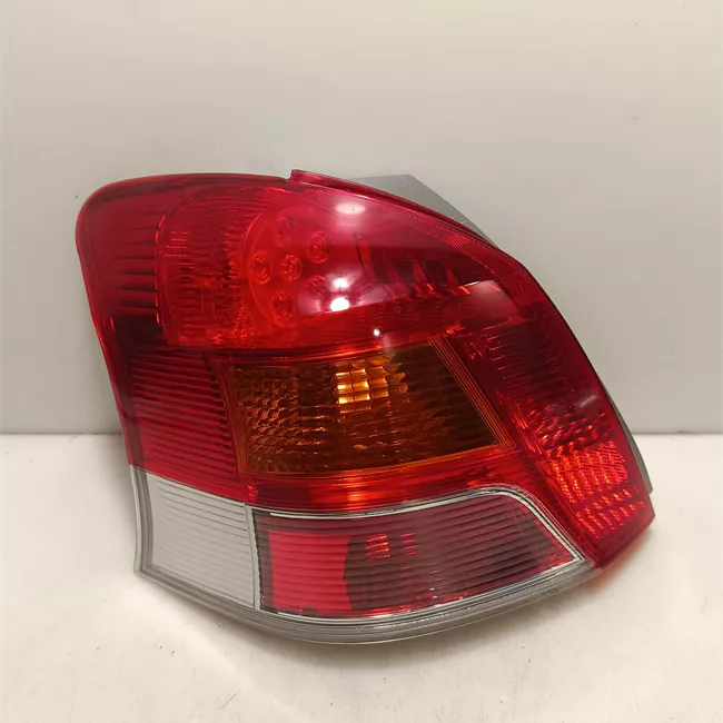 Fanale posteriore sinistro